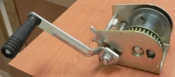 Treuil à cliquet - 425kg Outils